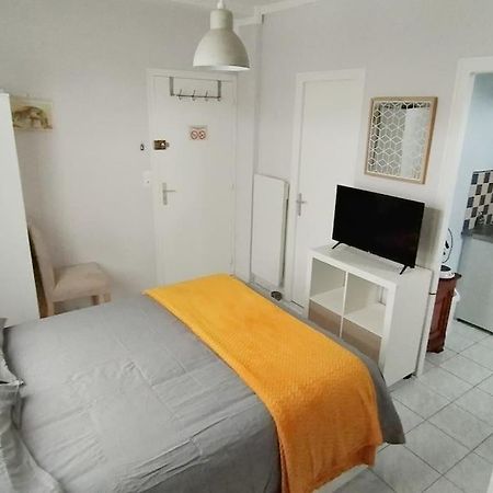 Charmant Studio A Bagnoles De L'Orne Bagnoles de l'Orne Normandie Екстериор снимка
