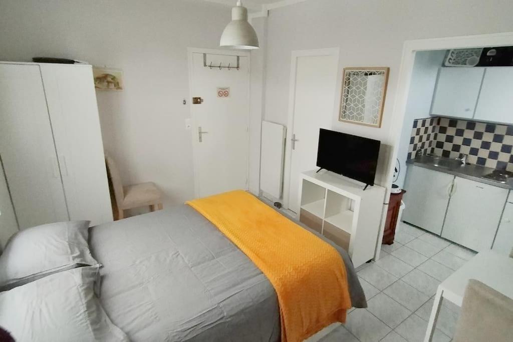 Charmant Studio A Bagnoles De L'Orne Bagnoles de l'Orne Normandie Екстериор снимка