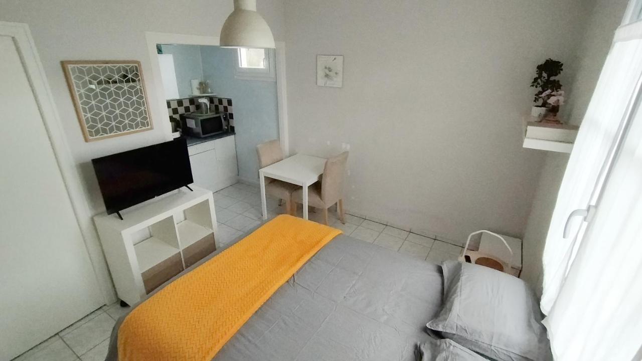 Charmant Studio A Bagnoles De L'Orne Bagnoles de l'Orne Normandie Екстериор снимка